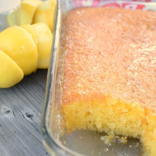 5 Minute Lemon Cooler Cake